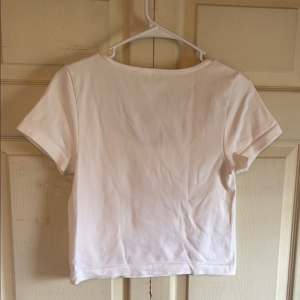 SO Women's White Ribbed Crop Top - Picture 3 of 3